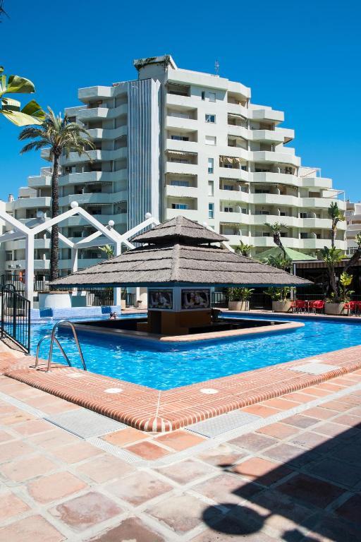 Kingfisher Apartments Benal Beach 베날마데나코스타 외부 사진